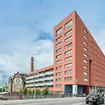 Otel Me And East Side, By Hyatt 2*