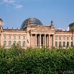 Me And East Side, By Hyatt 2* Berlin