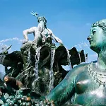 Me And East Side, By Hyatt Otel 2*