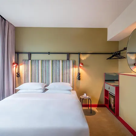 Me And East Side, By Hyatt Berlín