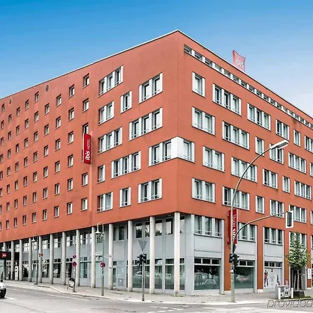 Me And East Side, By Hyatt 4* Berlín