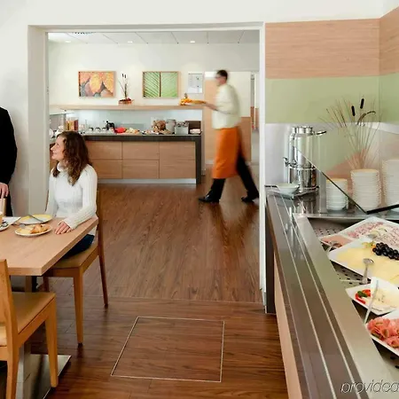 Me And East Side, By Hyatt Berlín