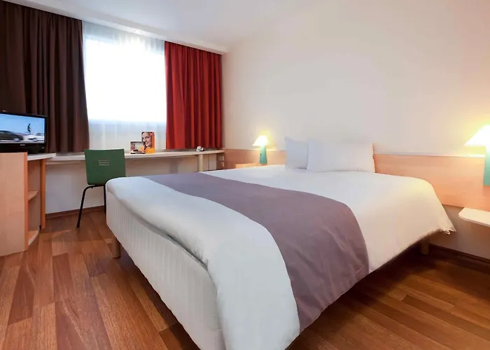 فندق Me And East Side, By Hyatt