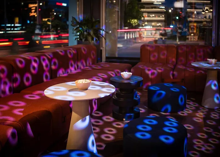 فندق Me And East Side, By Hyatt برلين