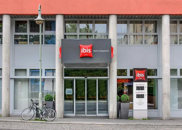 Me And East Side, By Hyatt Hotel