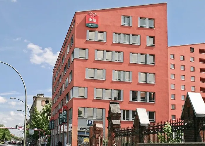 Hotel Me And East Side, By Hyatt