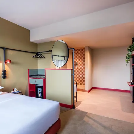 Me And East Side, By Hyatt 4* 柏林