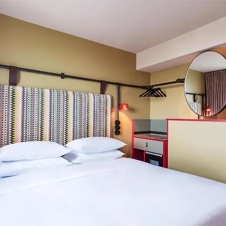 Me And East Side, By Hyatt Hotel Berlim